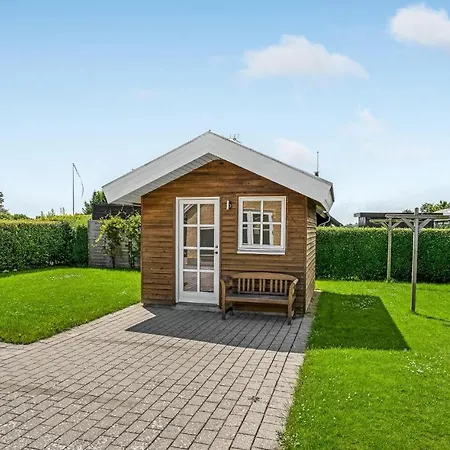 بيت للعطل Two-bedroom In