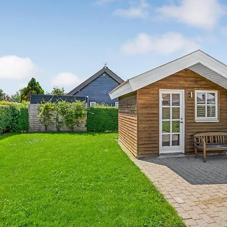 2 Bedroom Nice Home In Otterup *
