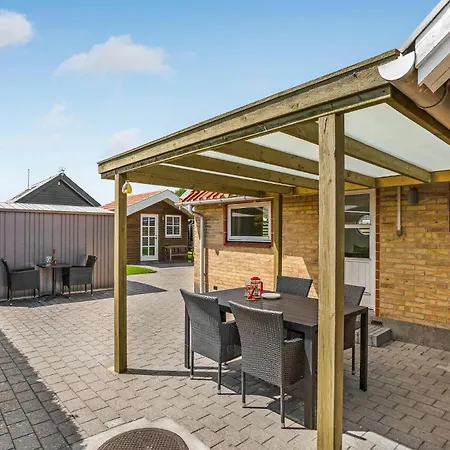 2 Bedroom Amazing In Otterup